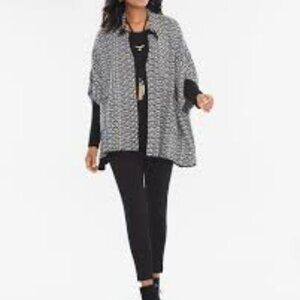 Chicos Black & White Knit Ruana Cape